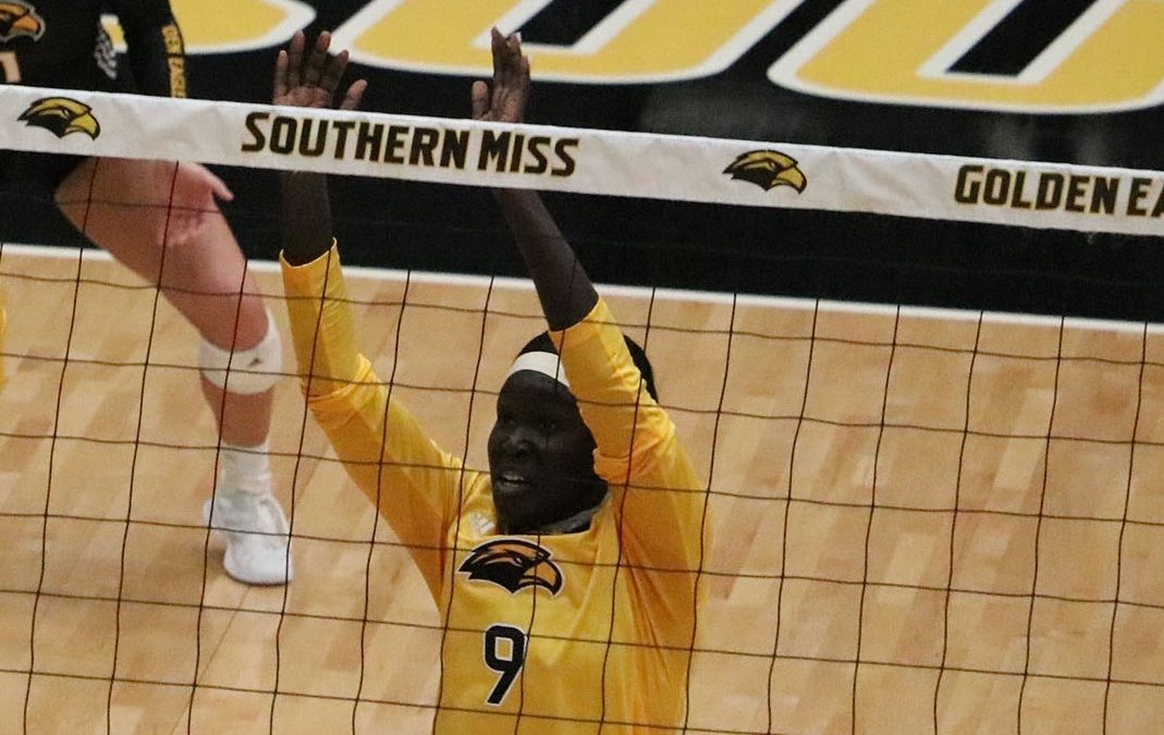 Anchorage’s Nyanuer Bidit takes over 2nd set, nets 7 blocks for Southern Miss