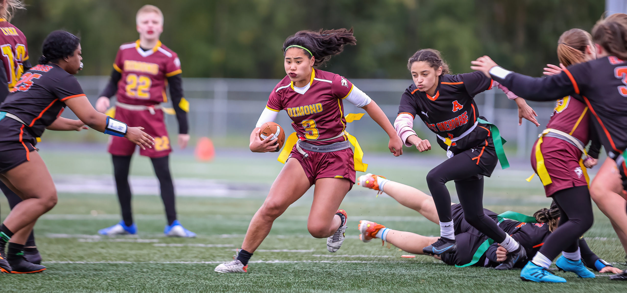 Cic Flag Football Dimond S Mai Mateaki Dances Way For 159 Rushing Yards In 27 0 Victory Over West Alaska Sports Report