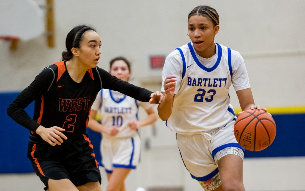 Reigning CIC Player of the Year Mikayla Johnson of Bartlett picks the Pac-12 after committing to Colorado