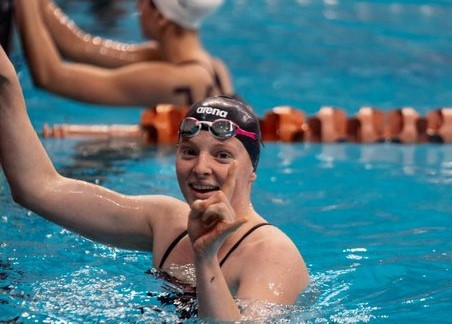 Lydia Jacoby pops blistering time in 100 breast to break national age-group record