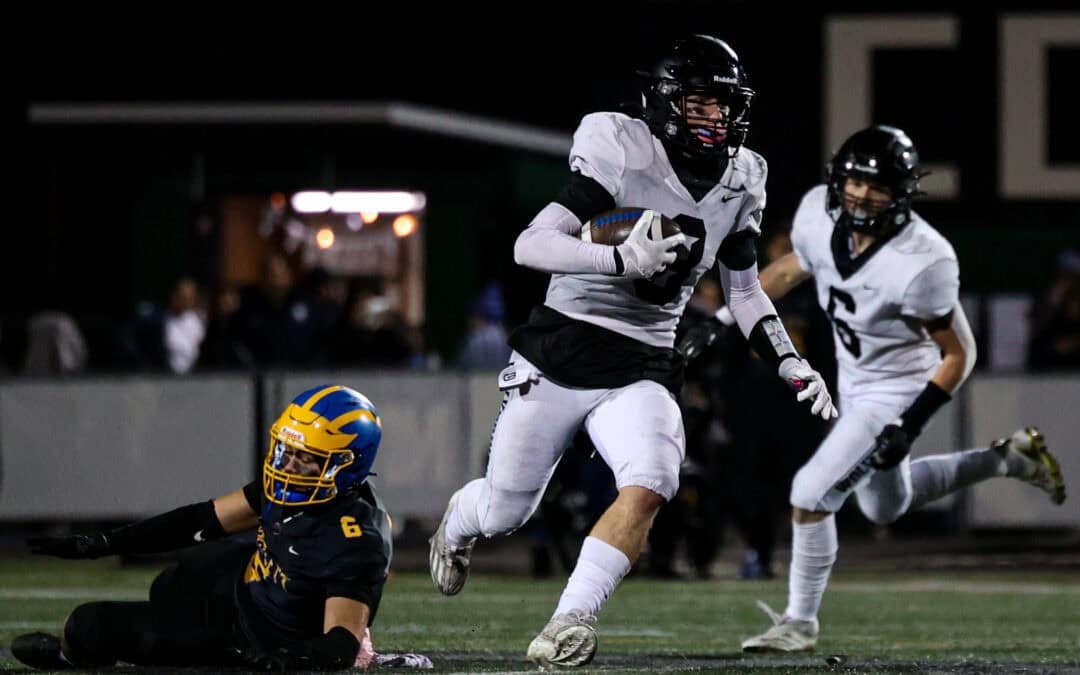 Wolverines turn and burn, speed off with state title after 37-3 victory