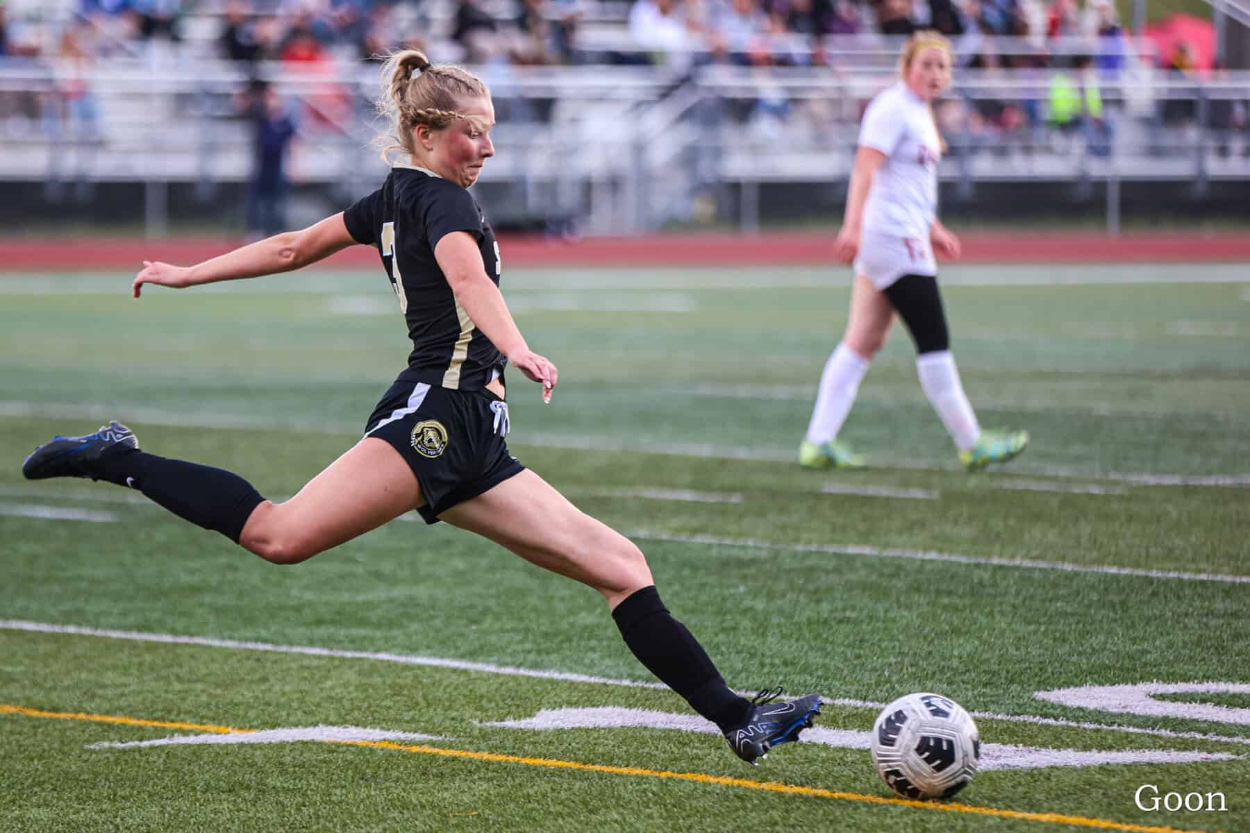 South girls blank Lynx to run unbeaten streak to 22; Landon bags 5 goals for Chugiak