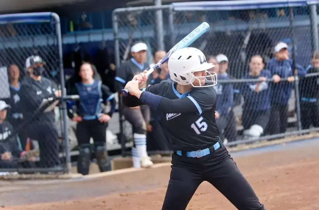 McCutcheon enjoys her most productive series for Western Washington