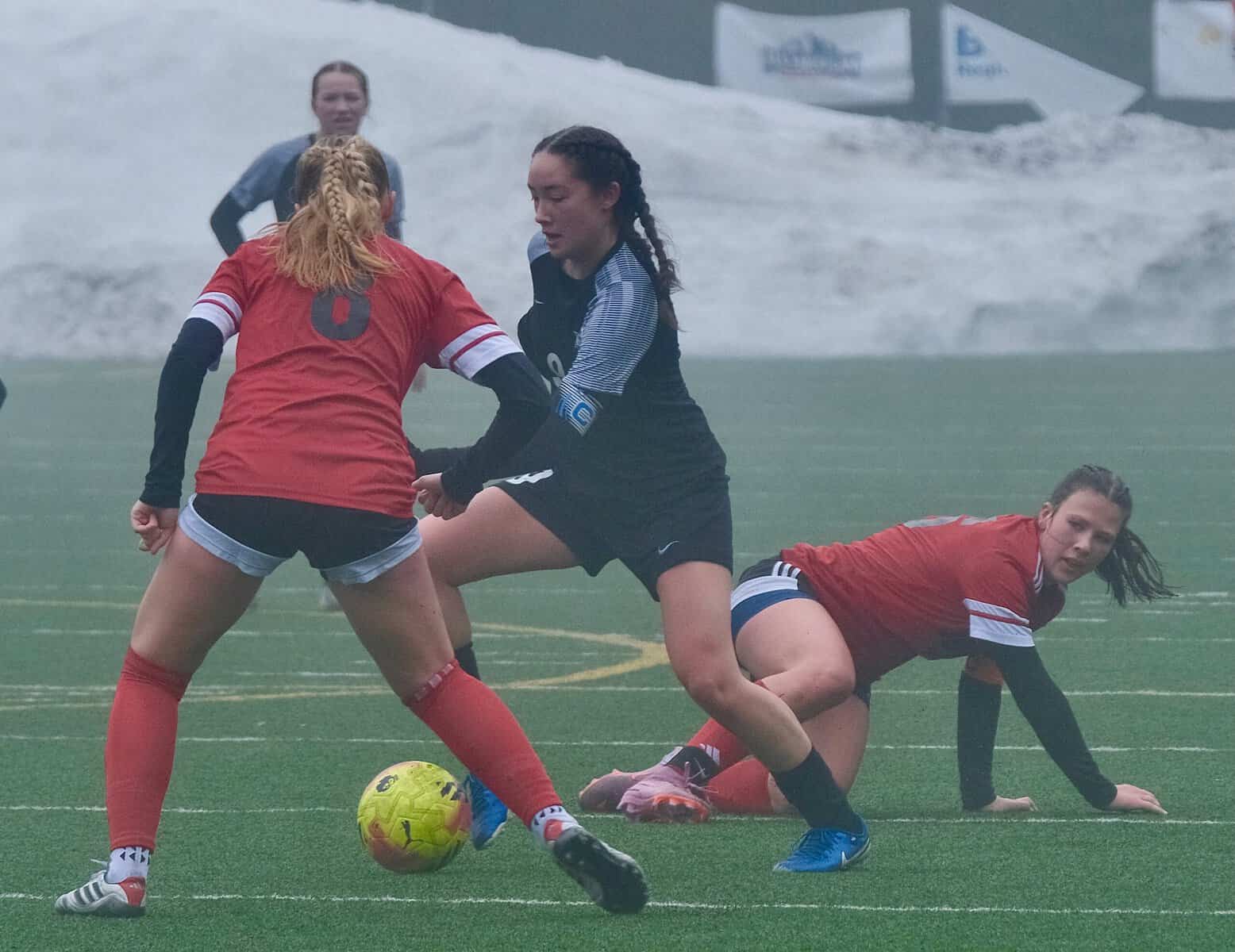 Landon leads Mustang makeover, nets hat trick on Day 1 win at state