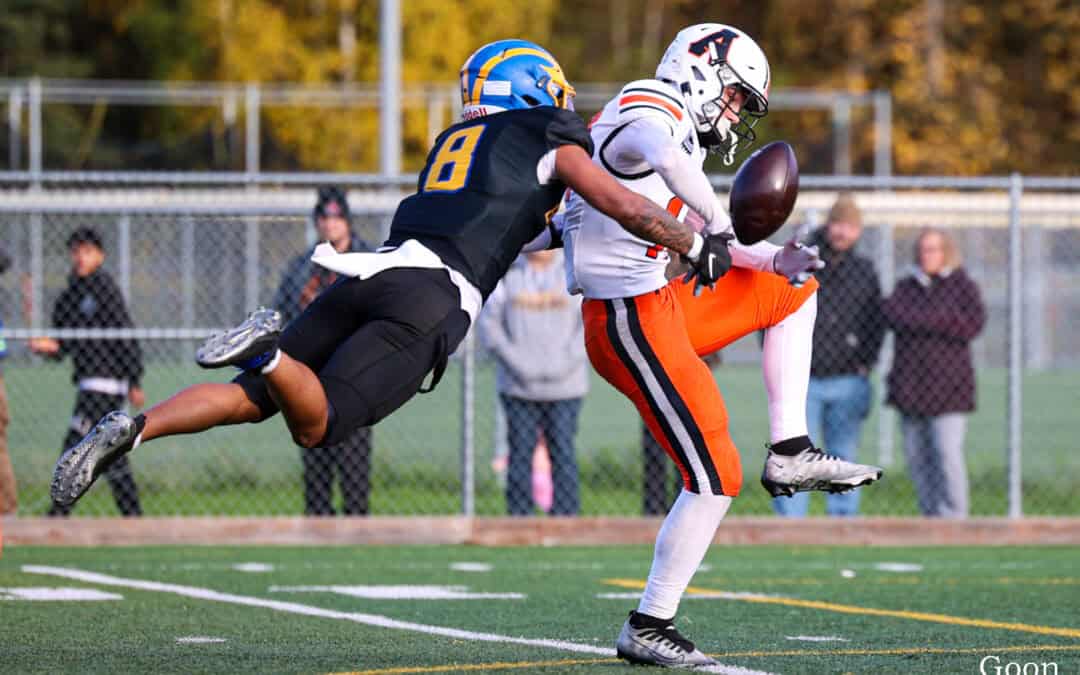 Lynx have another Pili under center; Bartlett, Dimond welcome new coaches; South, West preseason faves