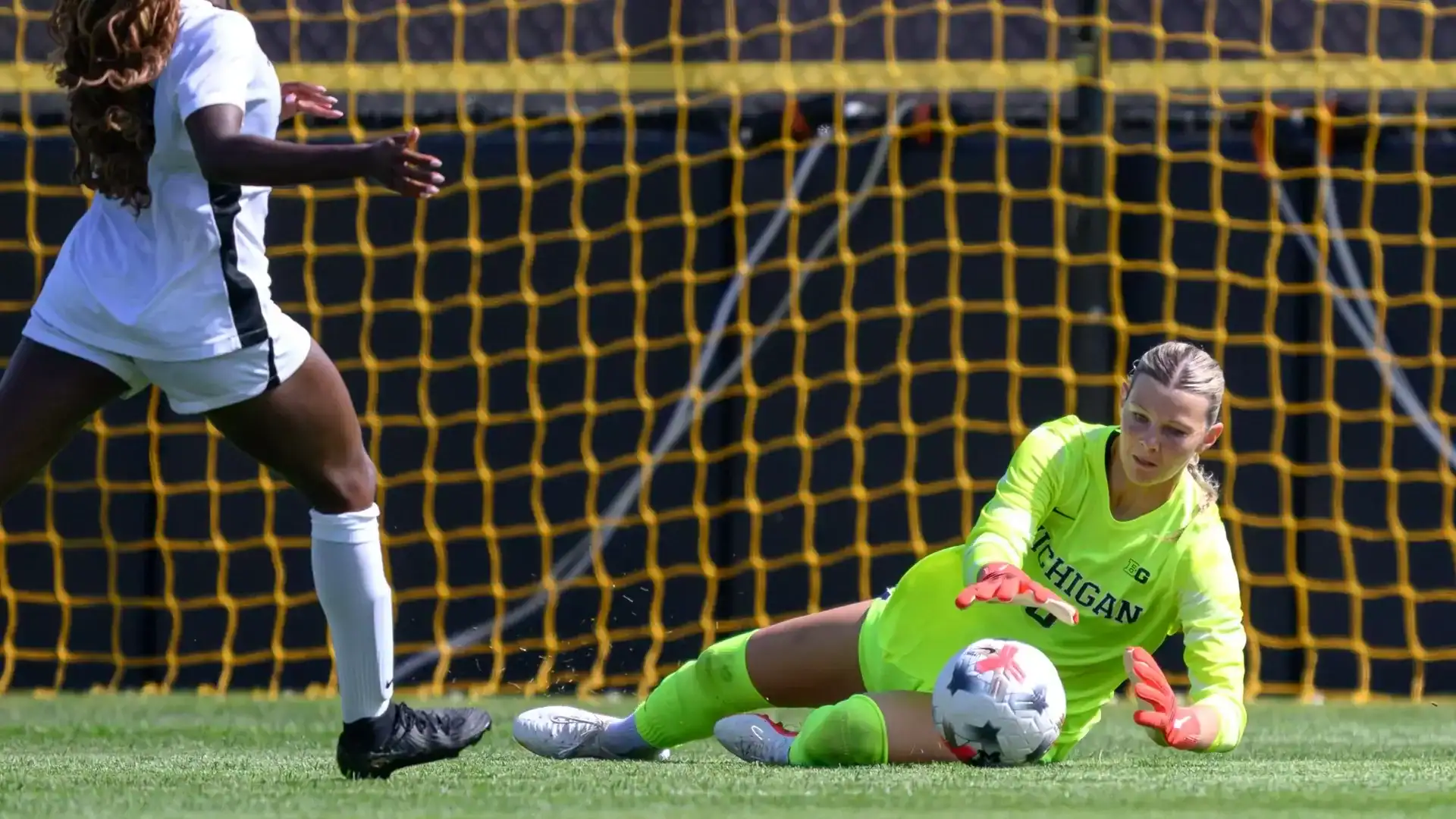 Anchorage goalkeeper Reid posts first shutout for Michigan